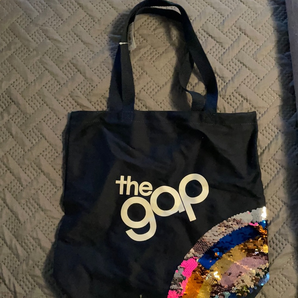 Gap tote bag